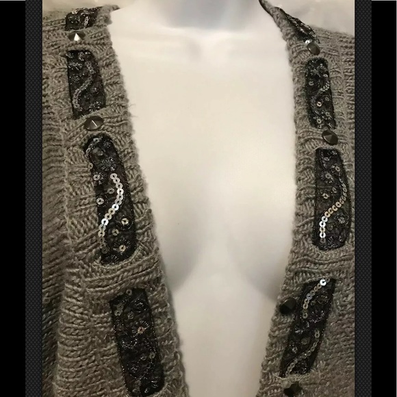 BKE The Buckle Cardigan Sweater Lace Sequins Wool - Picture 3 of 8